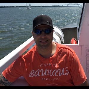 Meet your Posher, Michel